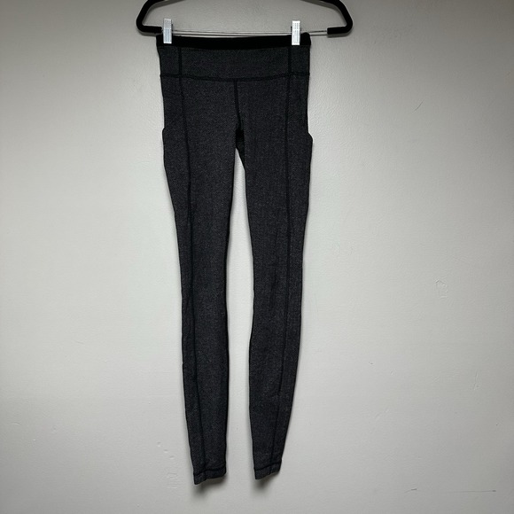Lululemon Gray Women's Leggings‎ Size 4 - Picture 1 of 9